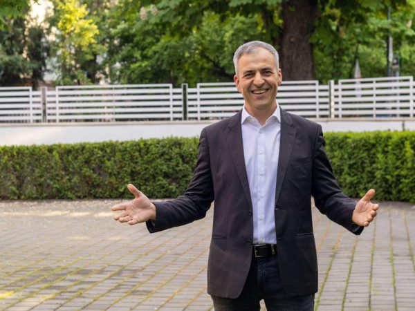 Valentin Bucheru, REMAX Klass, intermediază închirierea de hale de producție și spații comerciale în locații strategice